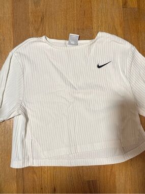 Nike White Ribbed Cropped Long-Sleeve Top with Swoosh